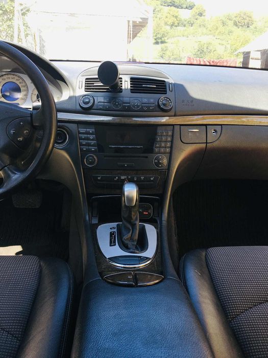 Mercedes E 220 Diesel