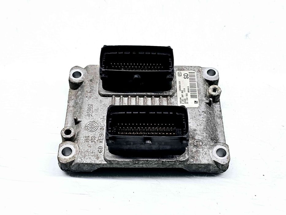 Calculator motor ECU Opel Corsa C (F08, F68) [Fabr 2000-2005] 55350552