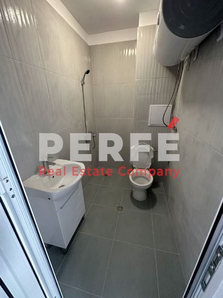 Продава се Двустаен апартамент в Бургас, Меден рудник - зона Б - 54 кв.м за 963 €/кв.м - Снимка #4