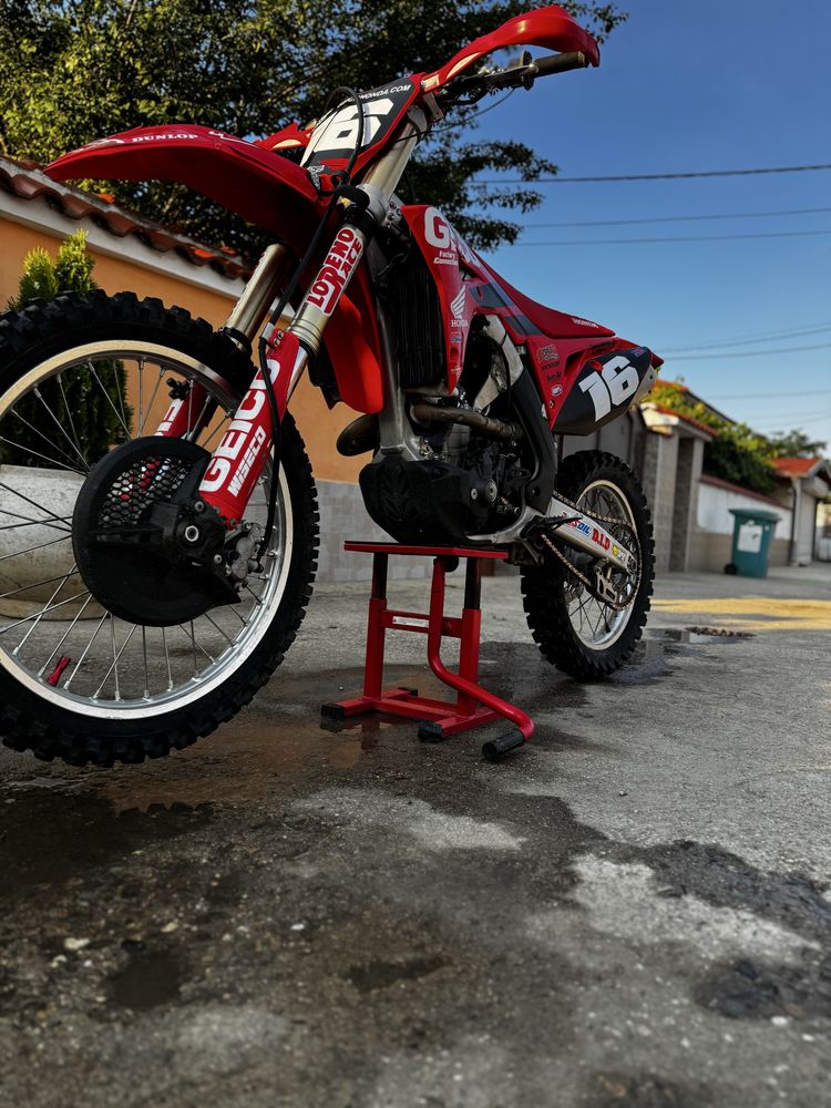 Продавам Honda CRF250R 2019 Топ състояние!
