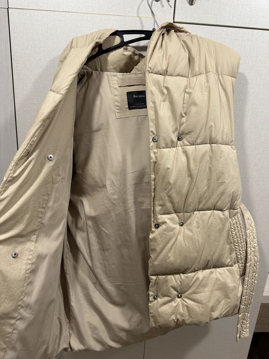 Зимен подплатен елек Bershka