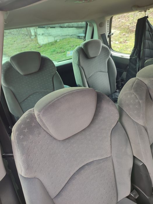 Peugeot 807 2.2i GPL