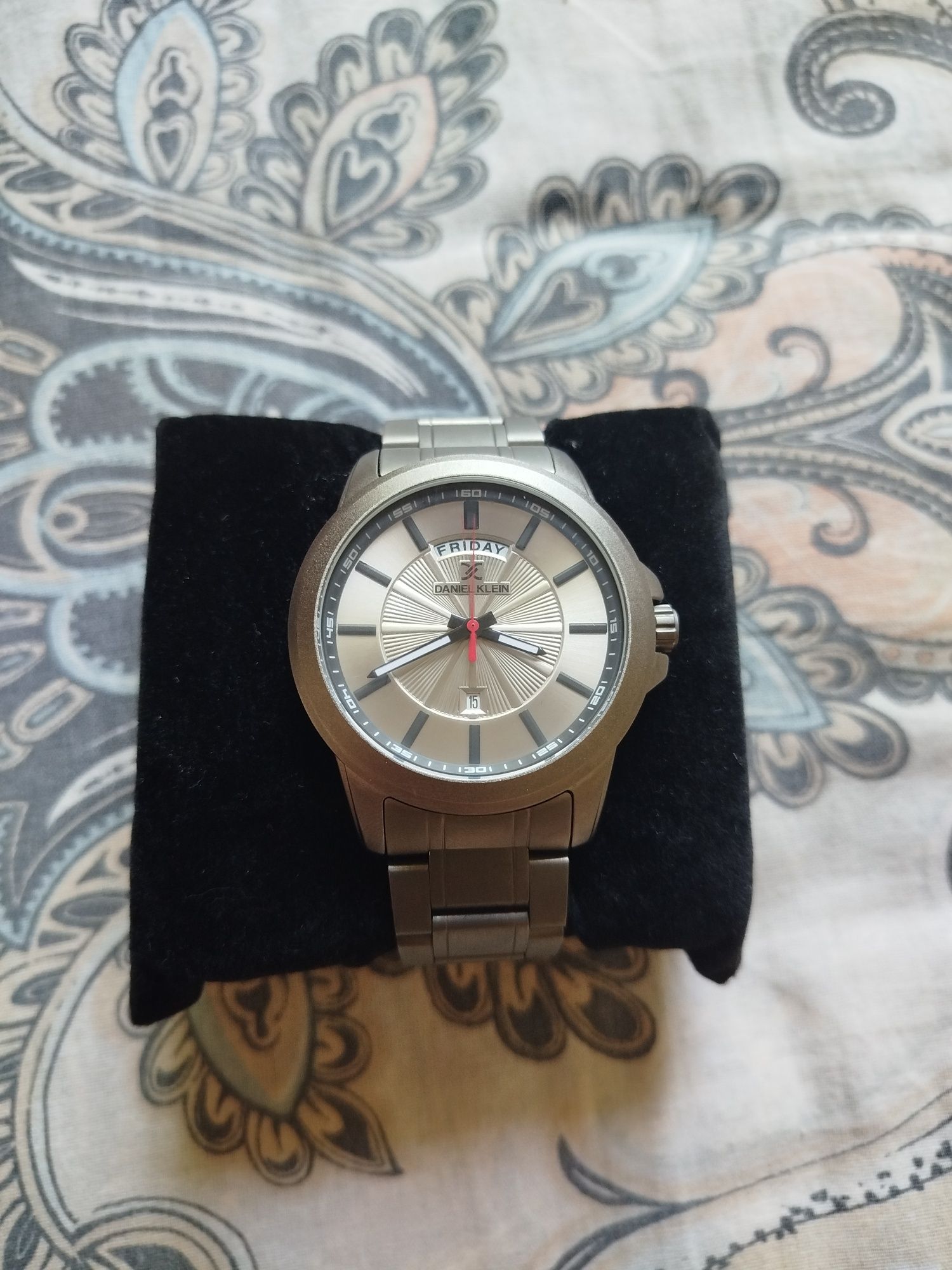 Продаются часы Daniel Klein Premium