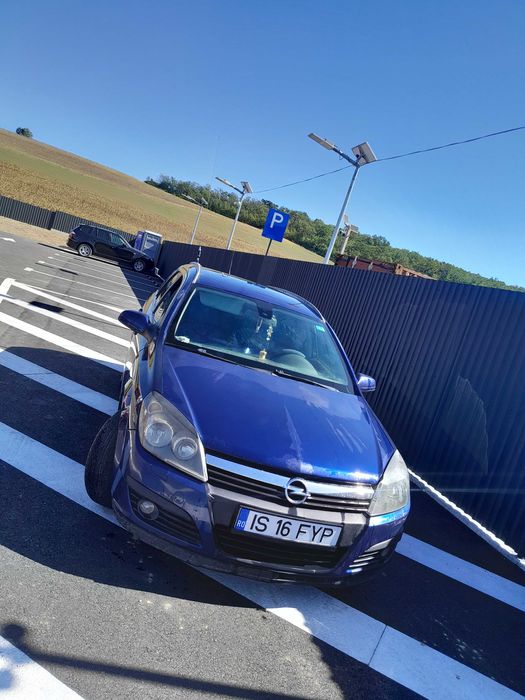 Opel astra h  pret 4000 lei