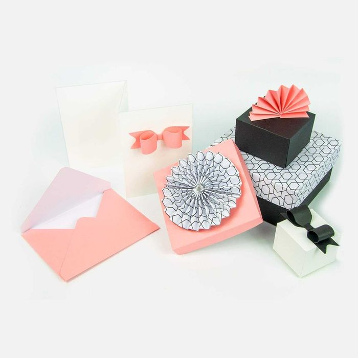 Оразмерено мини табло и перфоратор за пликове Crafts/Co