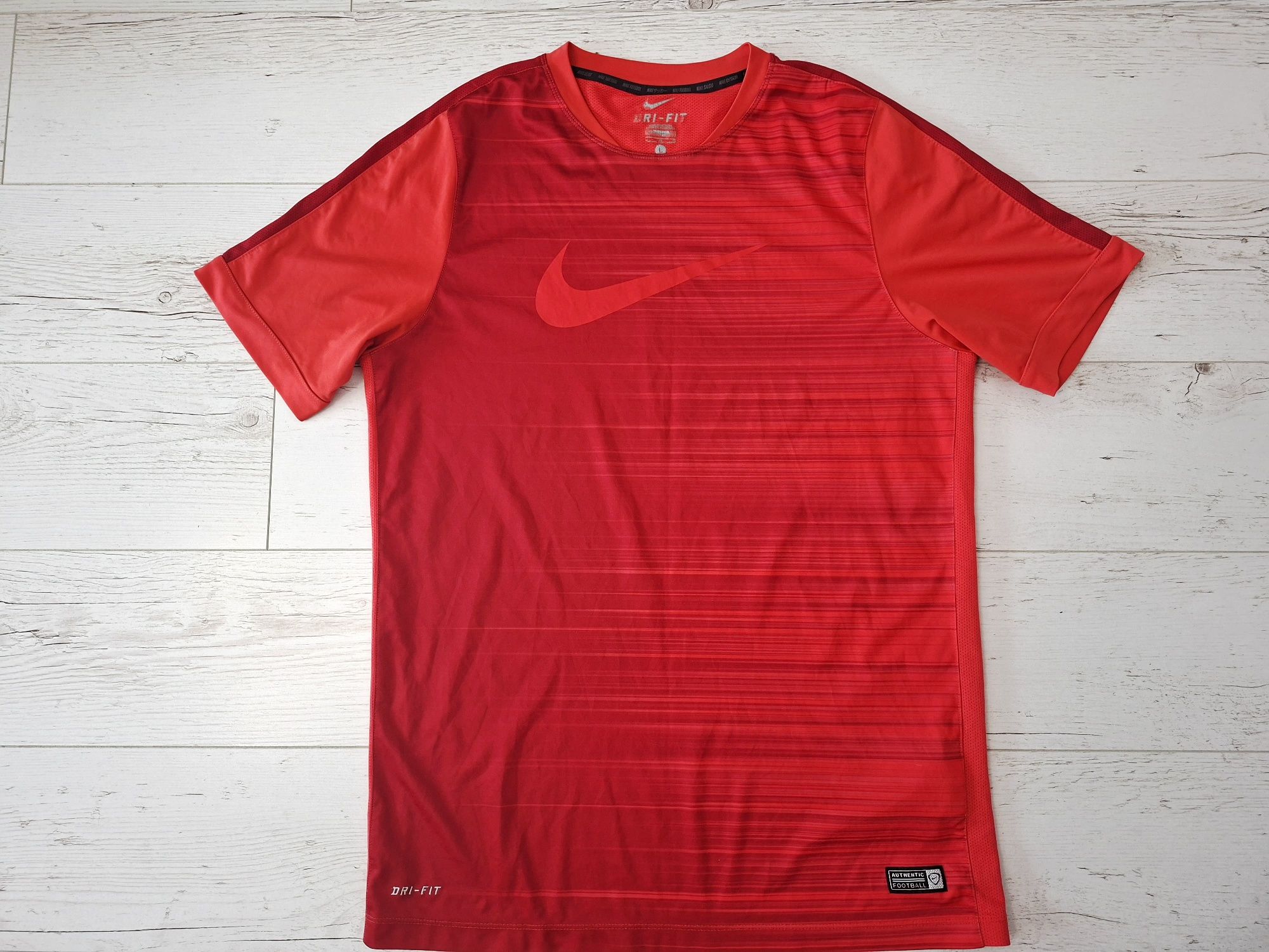 Nike Dry Fit-Ориг. Тениска