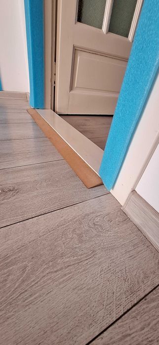 Inaltator prag rotobil/scaun cu rotile