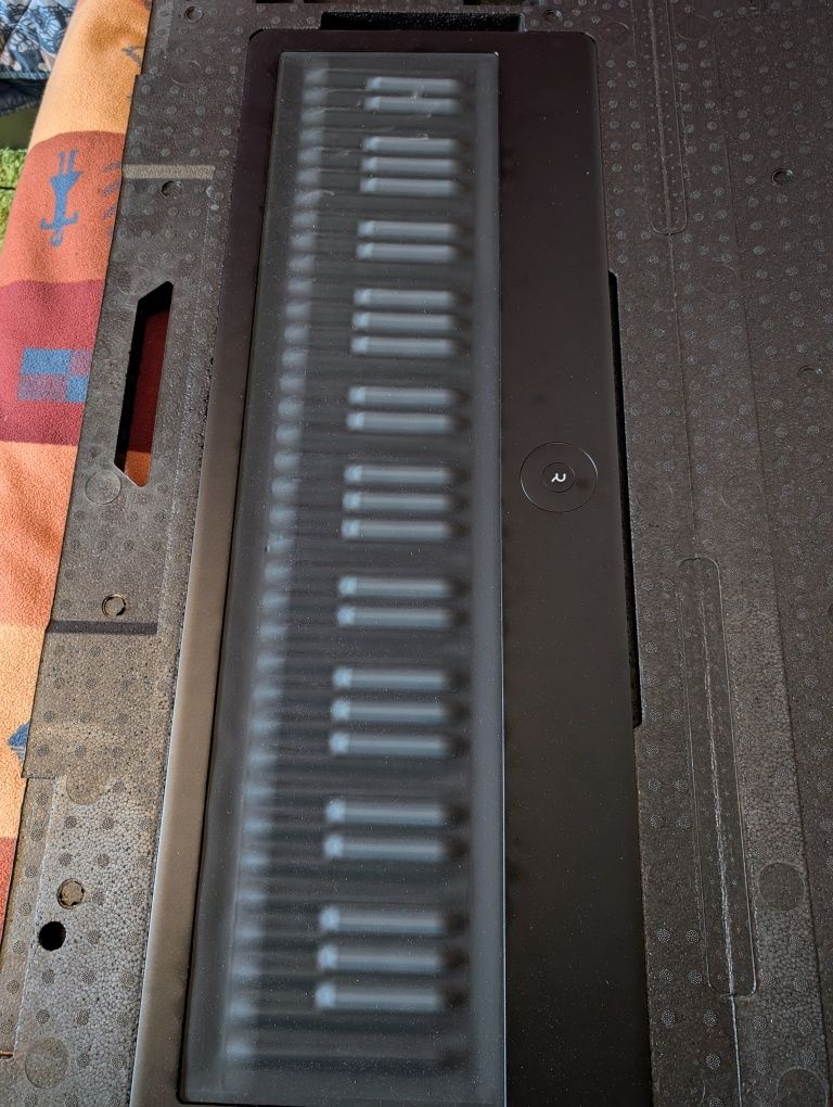 Roli Seaboard grand stage 64 синтезатор