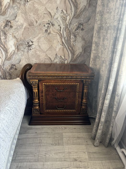 Срочно продам спальню