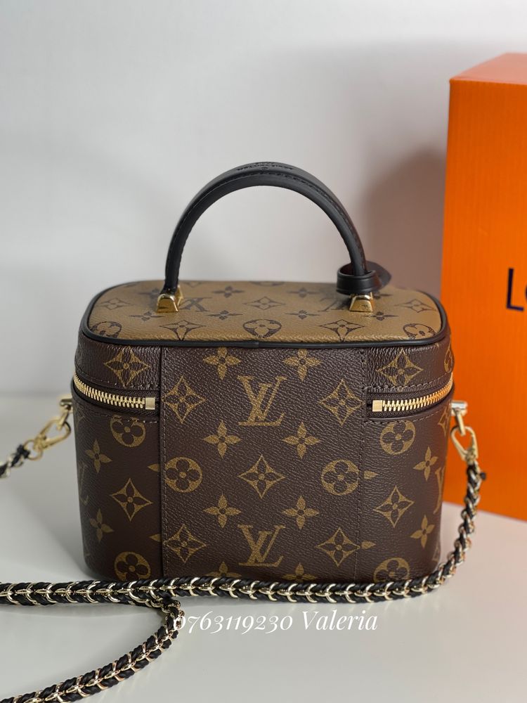 Geanta Louis Vuitton - Nice BB
