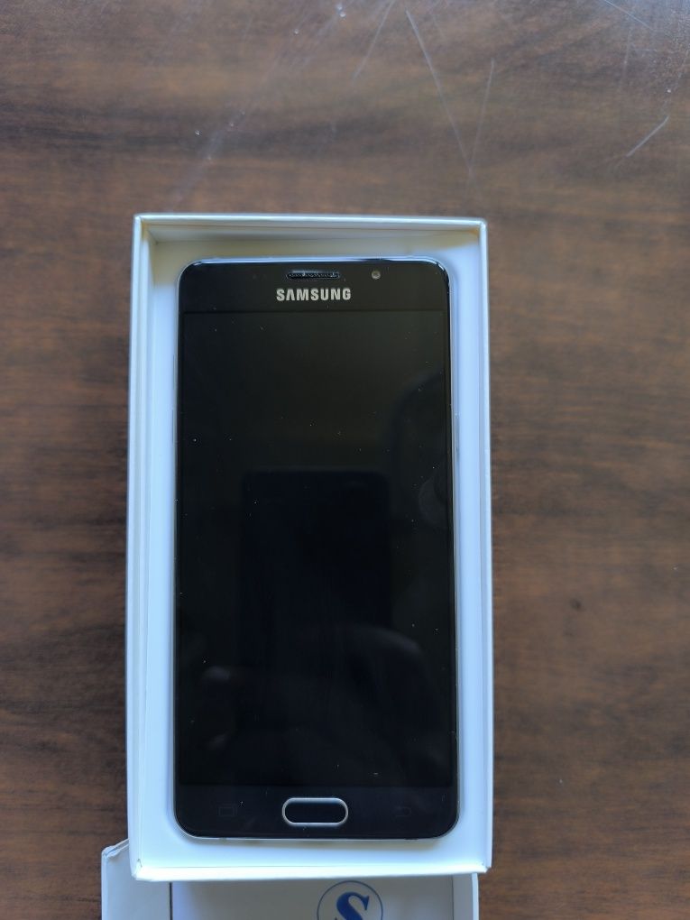 Samsung A5 (2016)