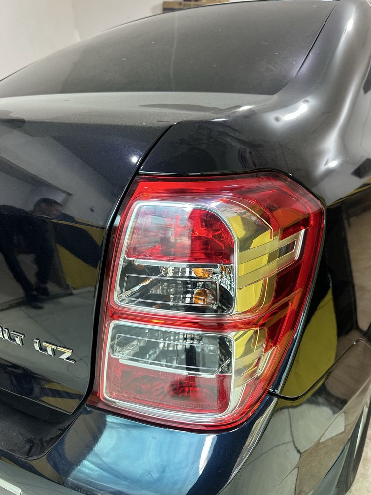 Cobalt orqa fara