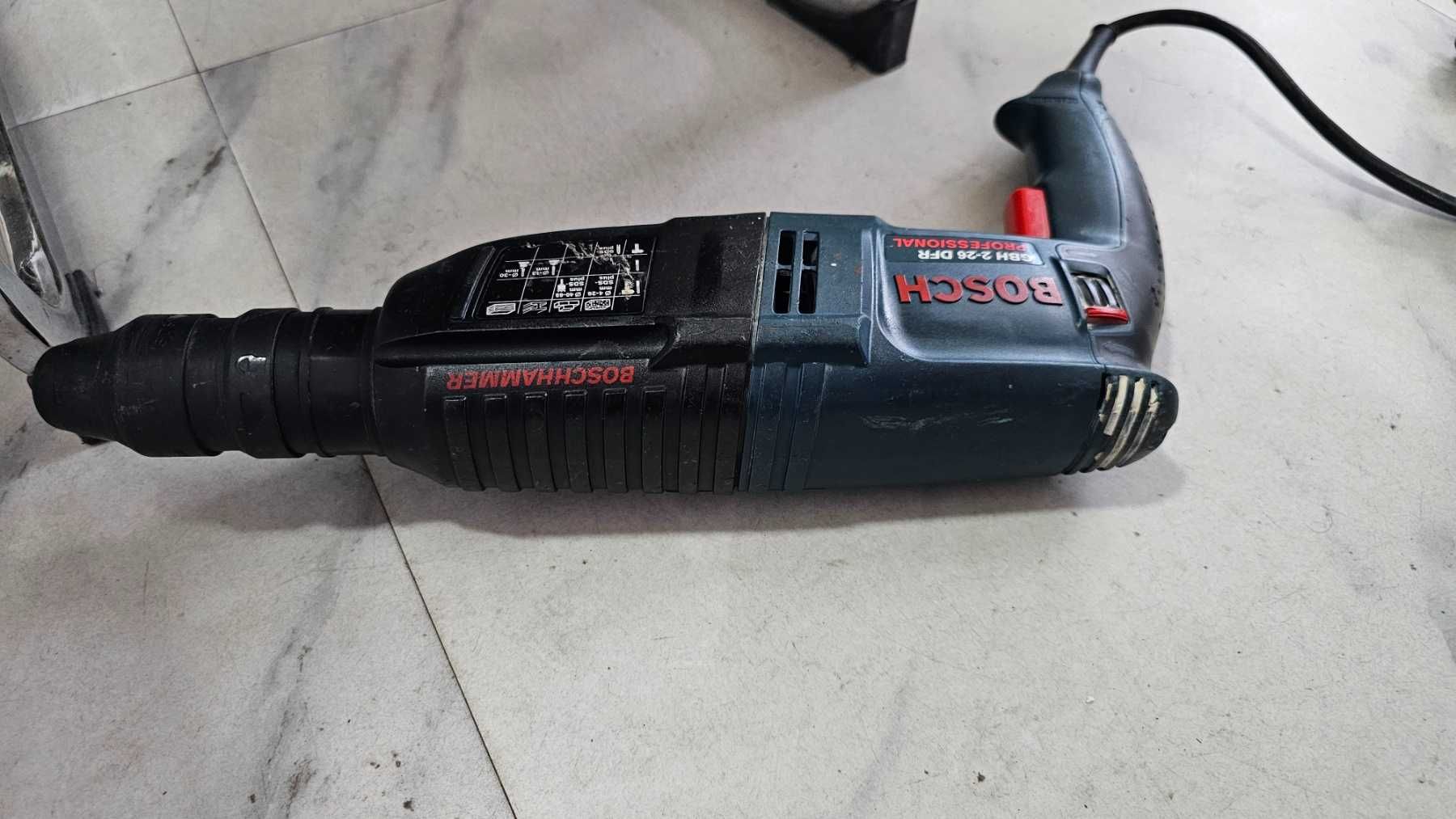 Перфоратор BOSCH GBH 2-26 DFR