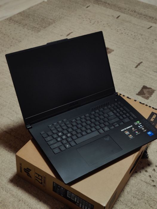 Laptop Gaming ASUS TUF F17