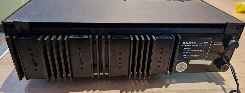 Onkyo 732 amplificator foarte rar de gasit (pret fix)