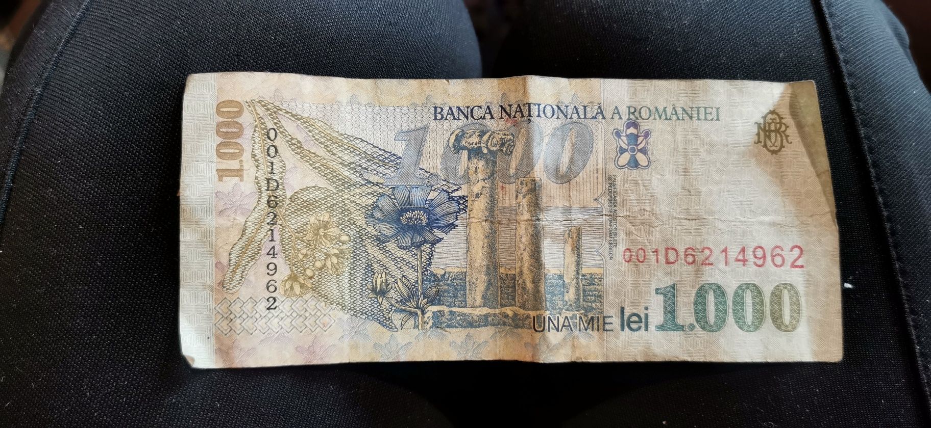 Vand moneda si bacnote vechi