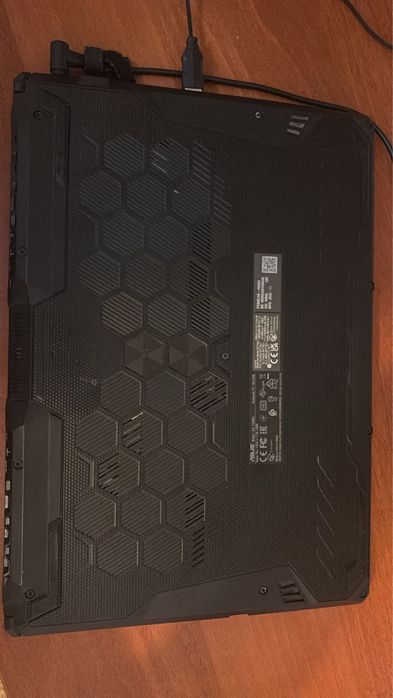 Продам ноутбук, в хорошем. Остояний