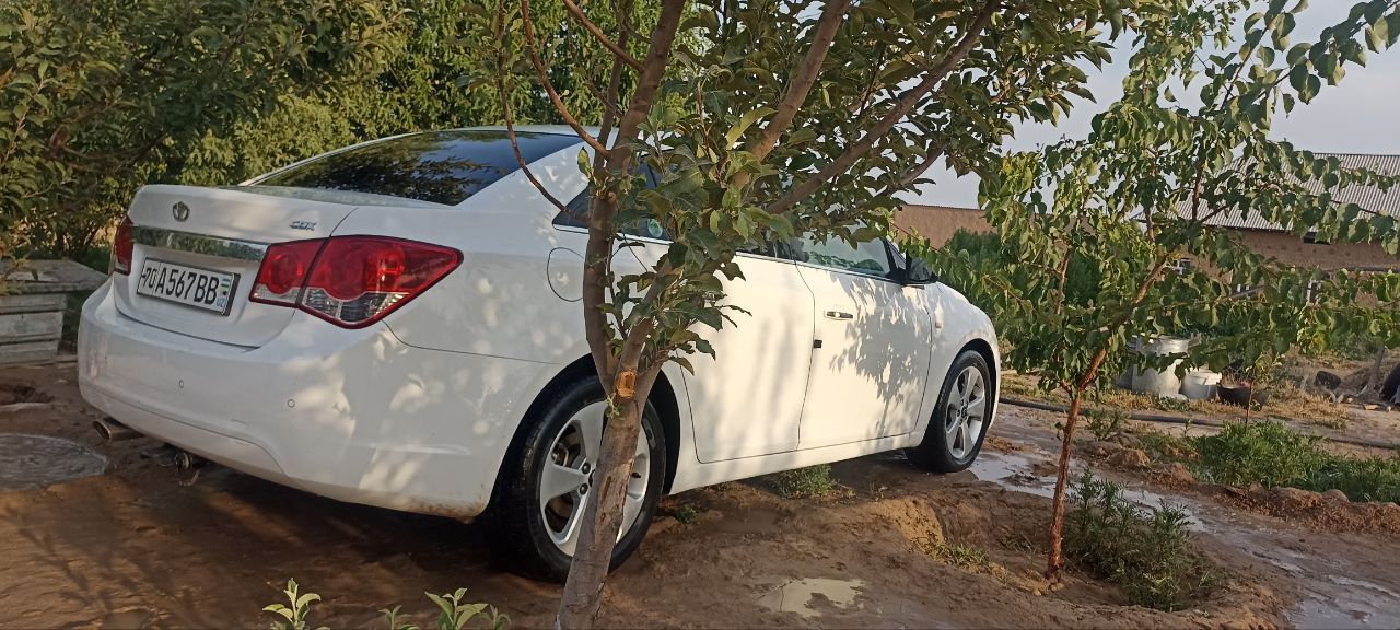 Lacetti Cruze 2009 ,yaqinda Nexia 1.6 Dons matori qoʻyilgan 105000 yur