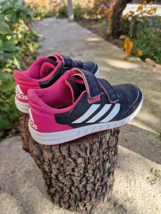 Adidas 32 номер Детски оригинални маратонки за момиче