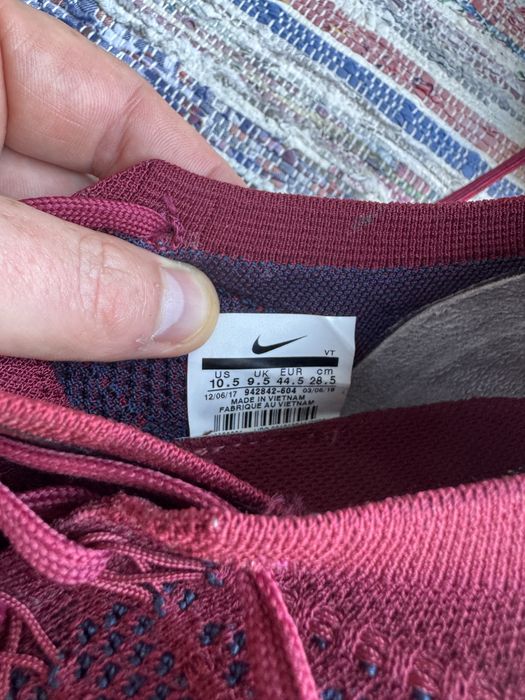 Nike Air VaporMax Flyknit 2 – Red Obsidian – mărimea 44,5