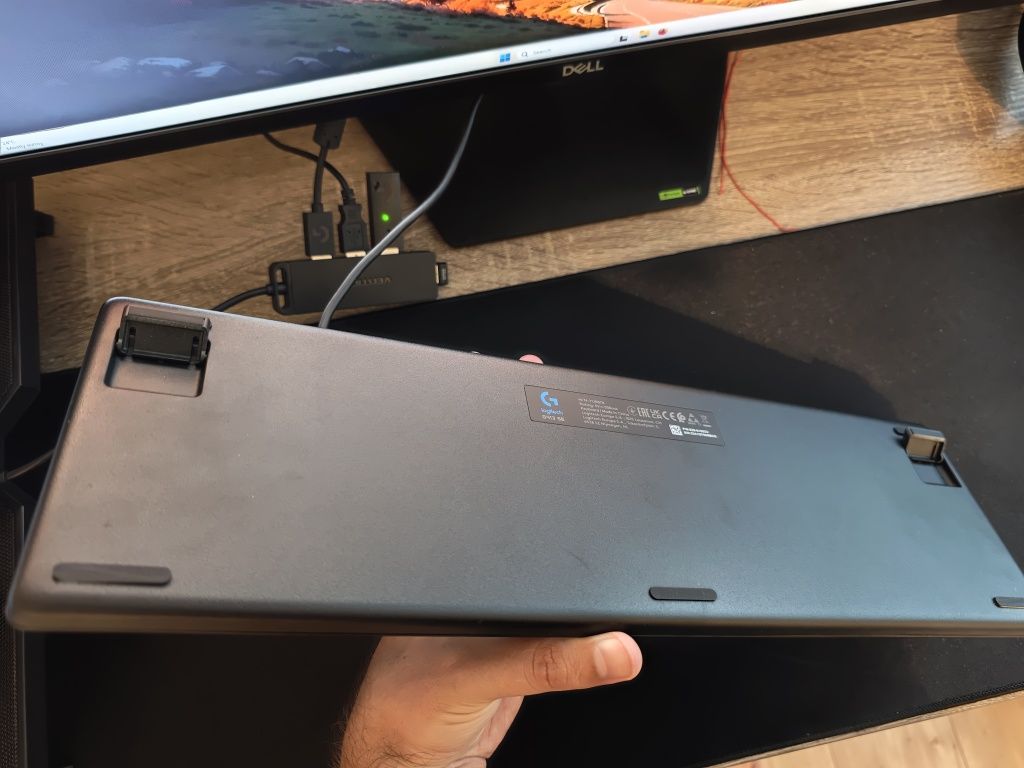 Клавиатура Logitech G413SE - в гаранция