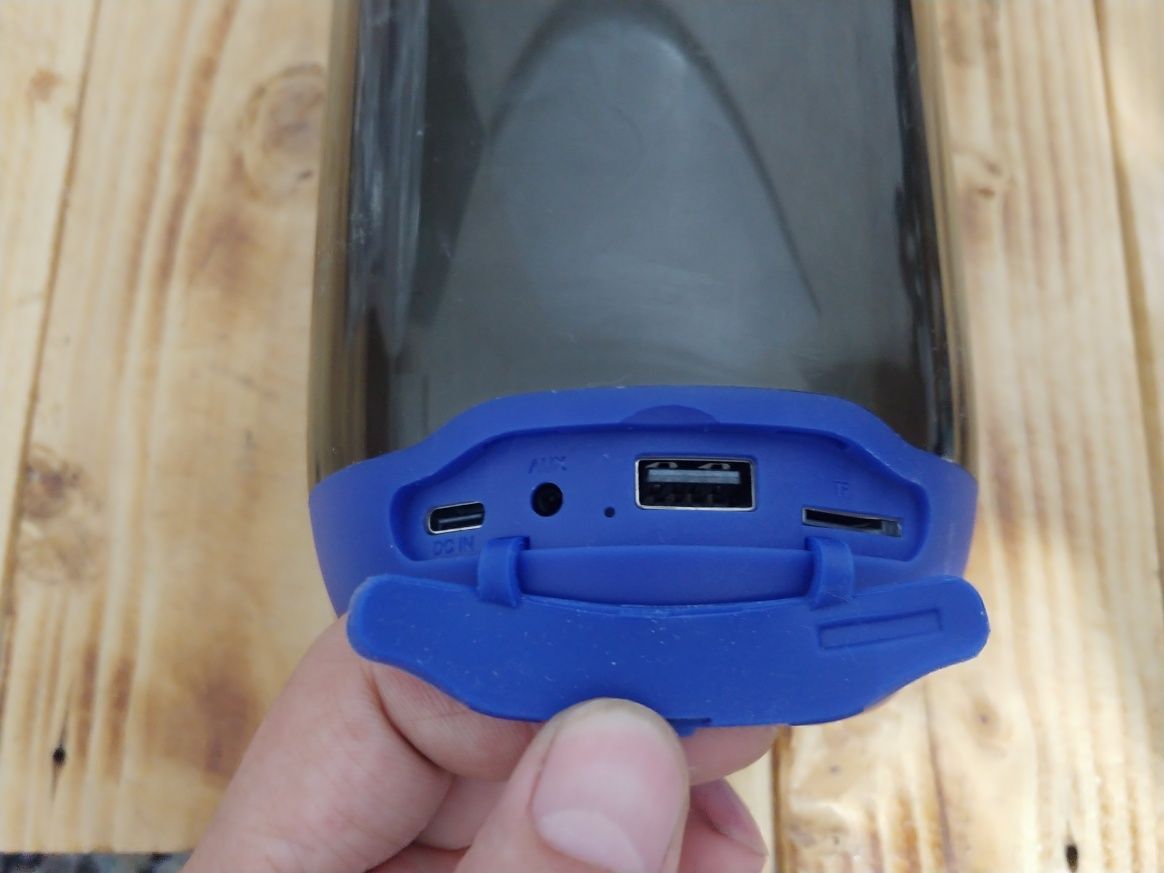 Портативная колонка HOCO HC8, Bluetooth, 10Вт, 1800мАч,
