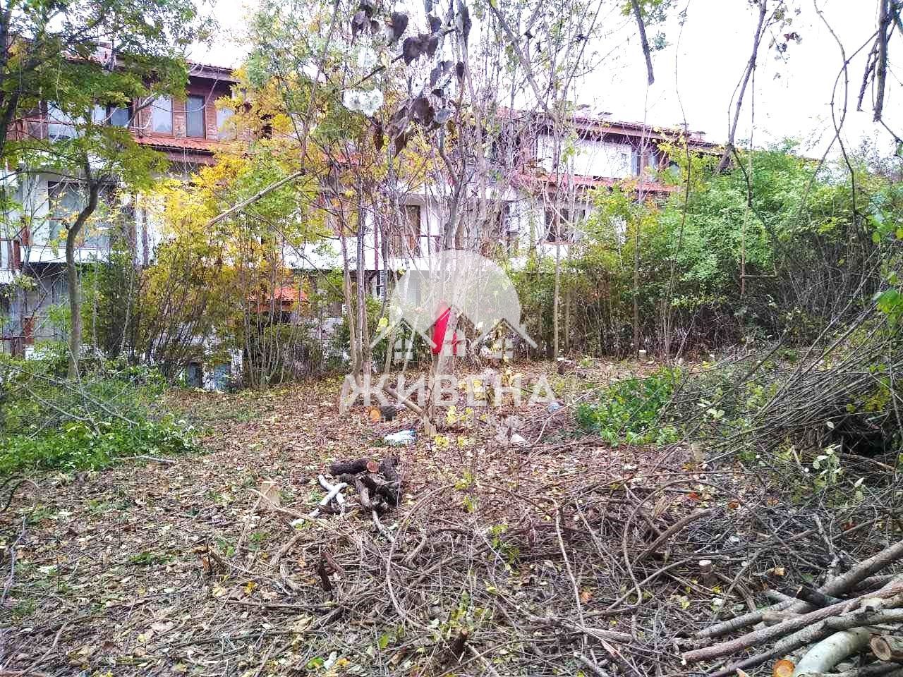 Парцел за продажба в гр.Балчик, площ 662 кв.м