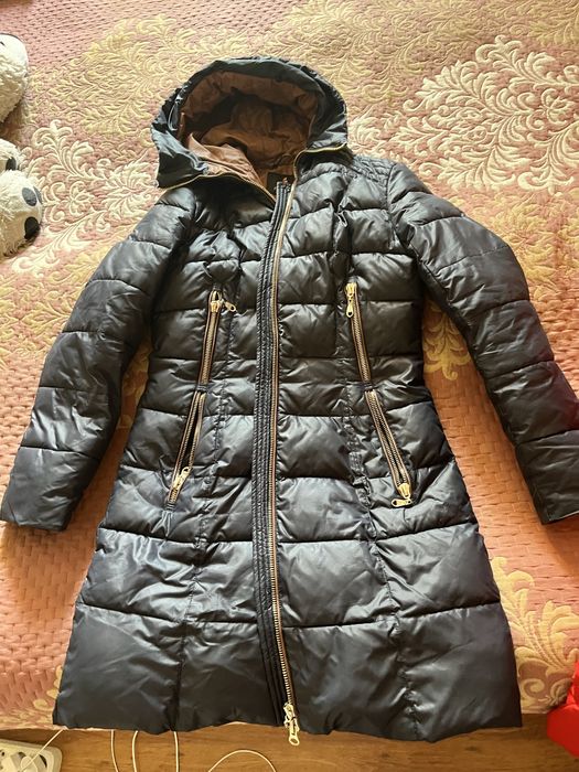 Продам зимние куртки