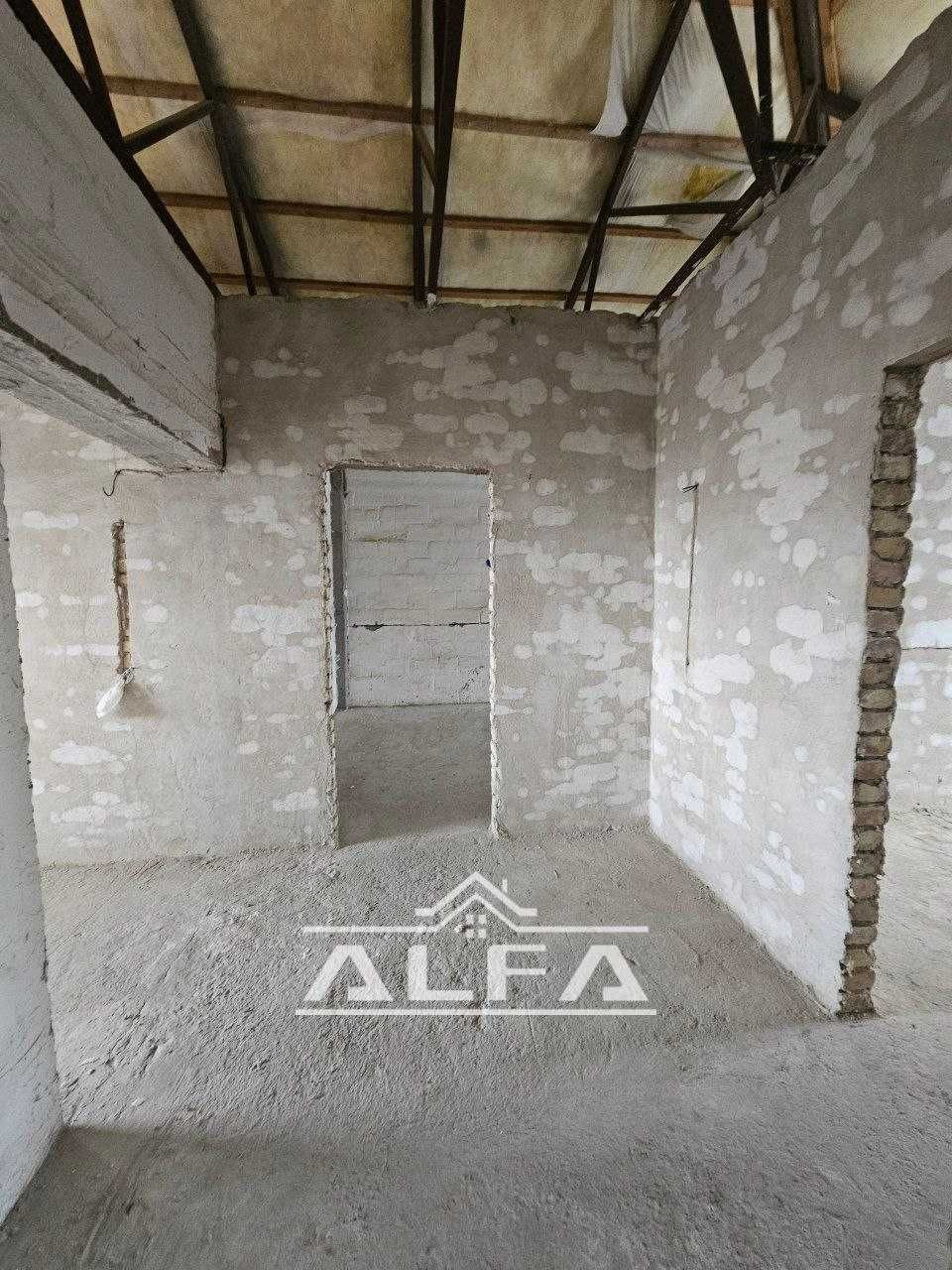 3 xonali 100m² 8-qavat,