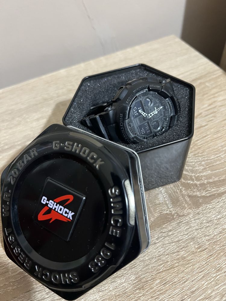 Часовник CASIO G-SHOCK GA-100