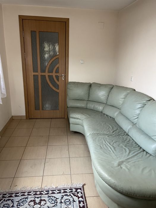 Inchiriez apartament la casa in zona metropolitana Moara