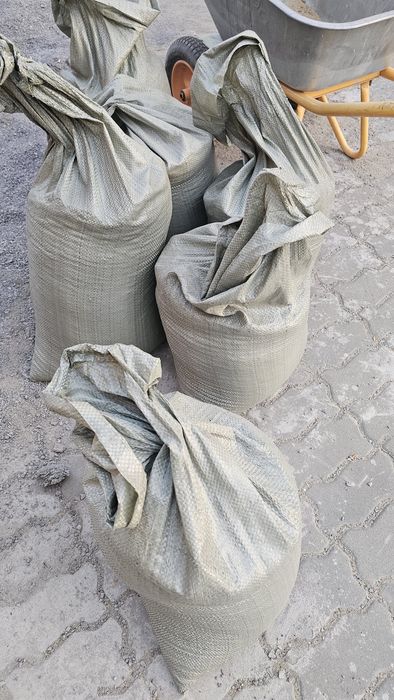 Продам песок в мешках