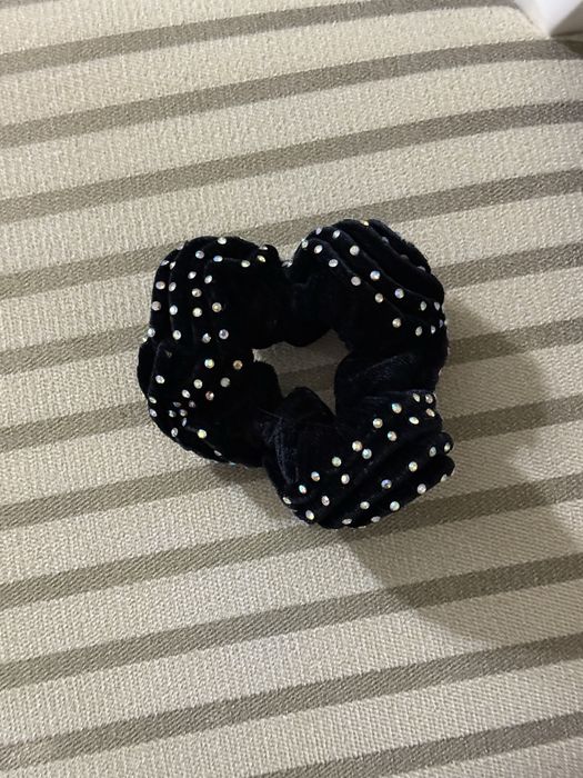 Резинка со стразами