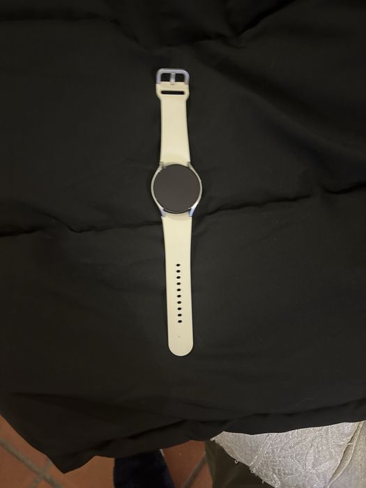 Ceas smar watch Samsung 6 Perfec funcționabil incă în garanție