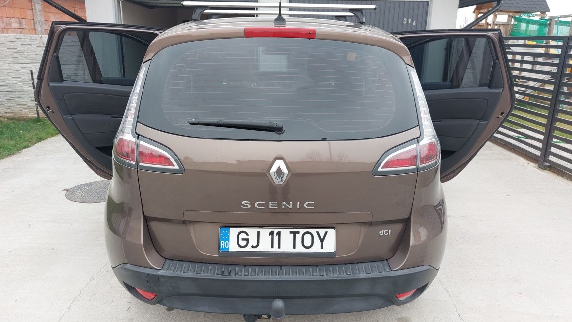 Vând Renault Scenic 3 1.5 dci Euro 5