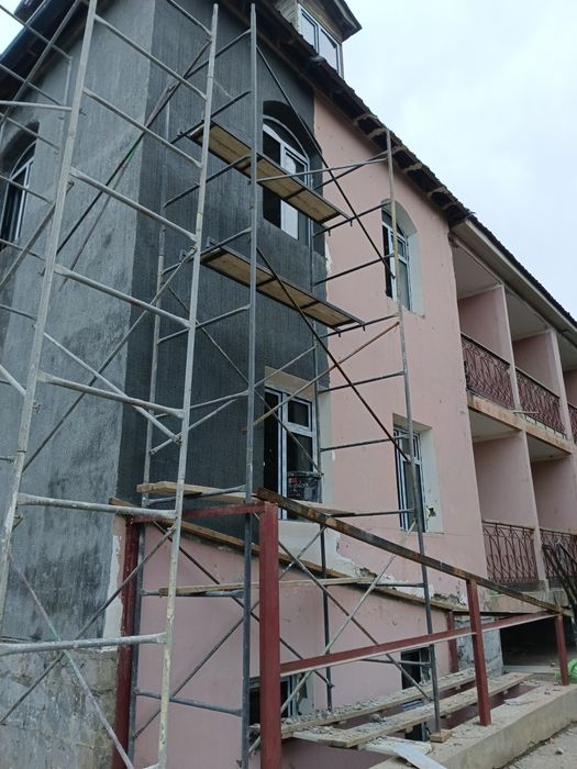 Снос старий здание