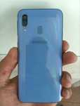 Samsung Galaxy A40