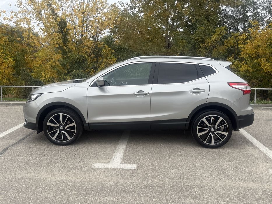Nissan Qashqai / 2016 / 1.2 Tce / Euro 6 / Navi / Panorama /Km Reali