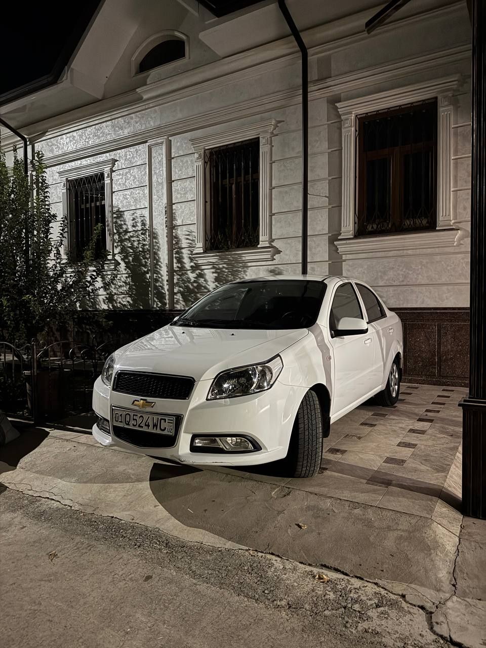 Nexia3 sotiladi 2018 yil 154.000 prabek