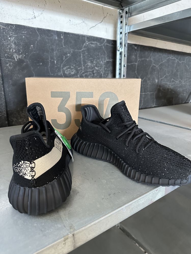 Adidas yezzy boost 350 core black oreo 40-45
