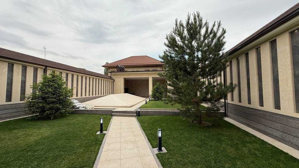 Продаётся дом на Луначарском 868*