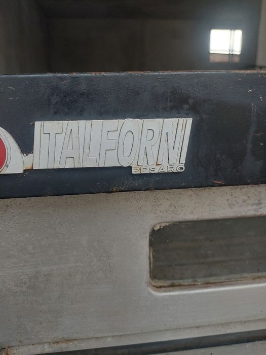 Cuptor profesional pizza