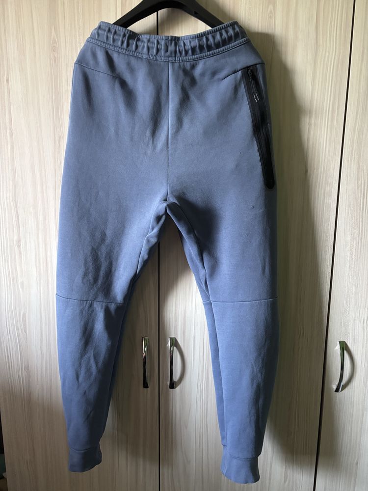 Nike Tech fleece син
