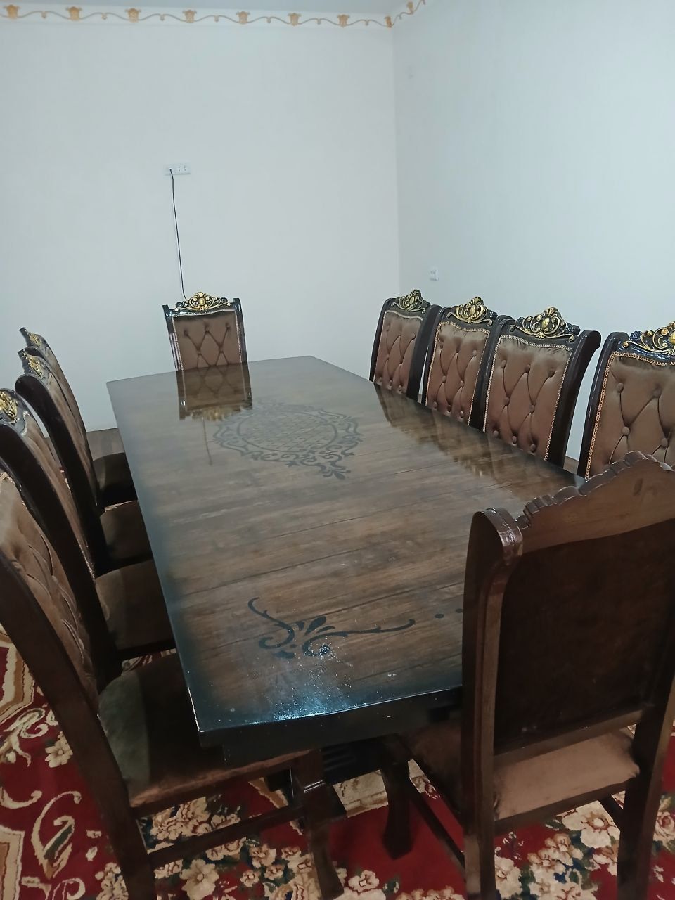 Стол курси коричневый цыет