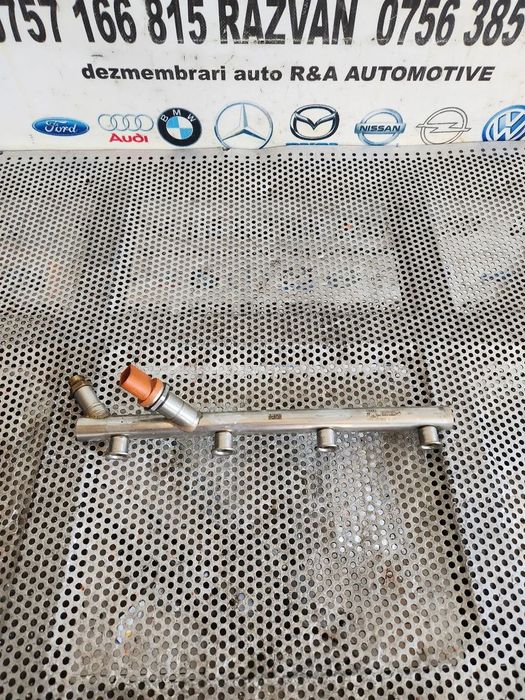 Rampa Injectie Injectoare Cu Senzor Stanga Dreapta Audi A8 D4 S8 RS8 A6 C7 S6 RS6 2.0 TFSI Cod BD B