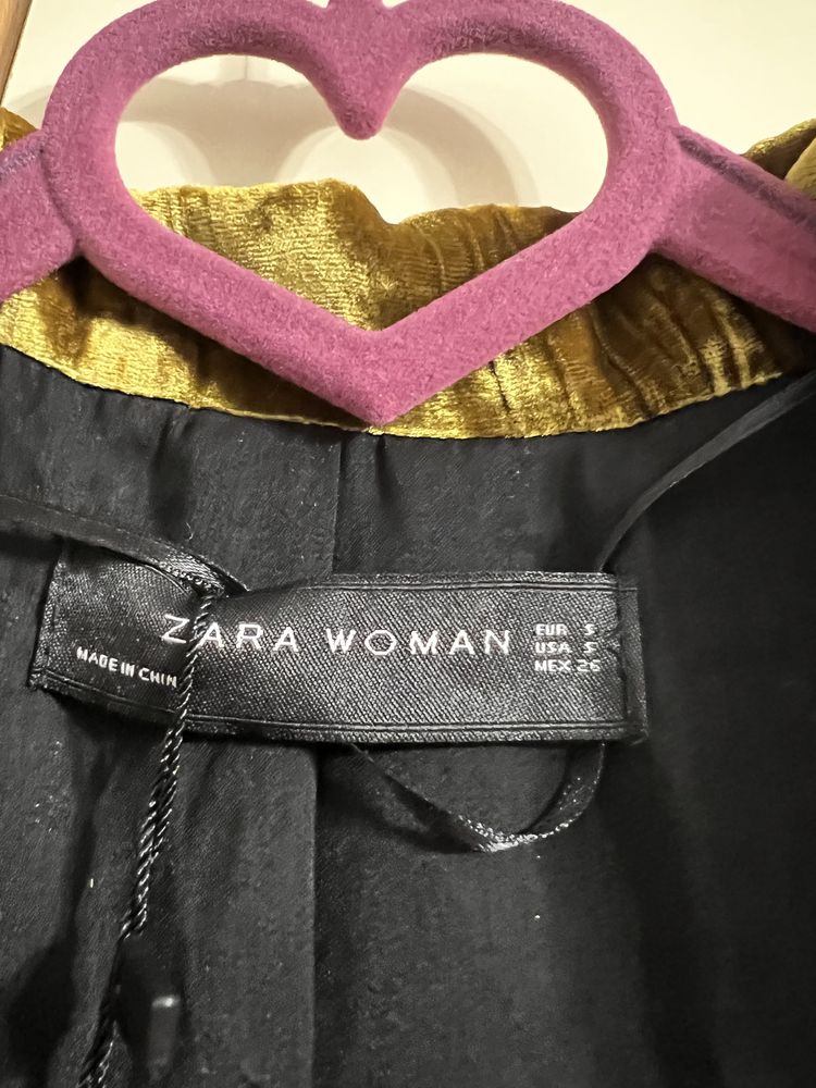 Pardesiu nou  Zara  S-M