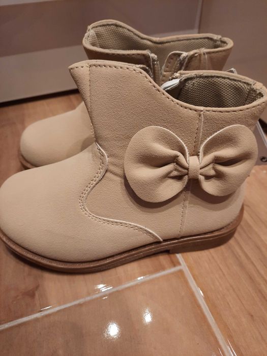 Боти за момиче, номер 26, НОВИ