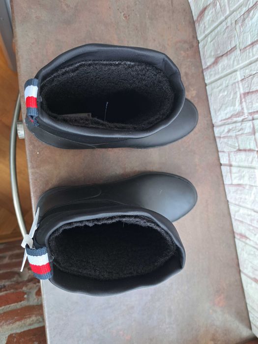 дамски боти,зимни обувки,гумени ботуши Tommy Hilfiger номер39,нови