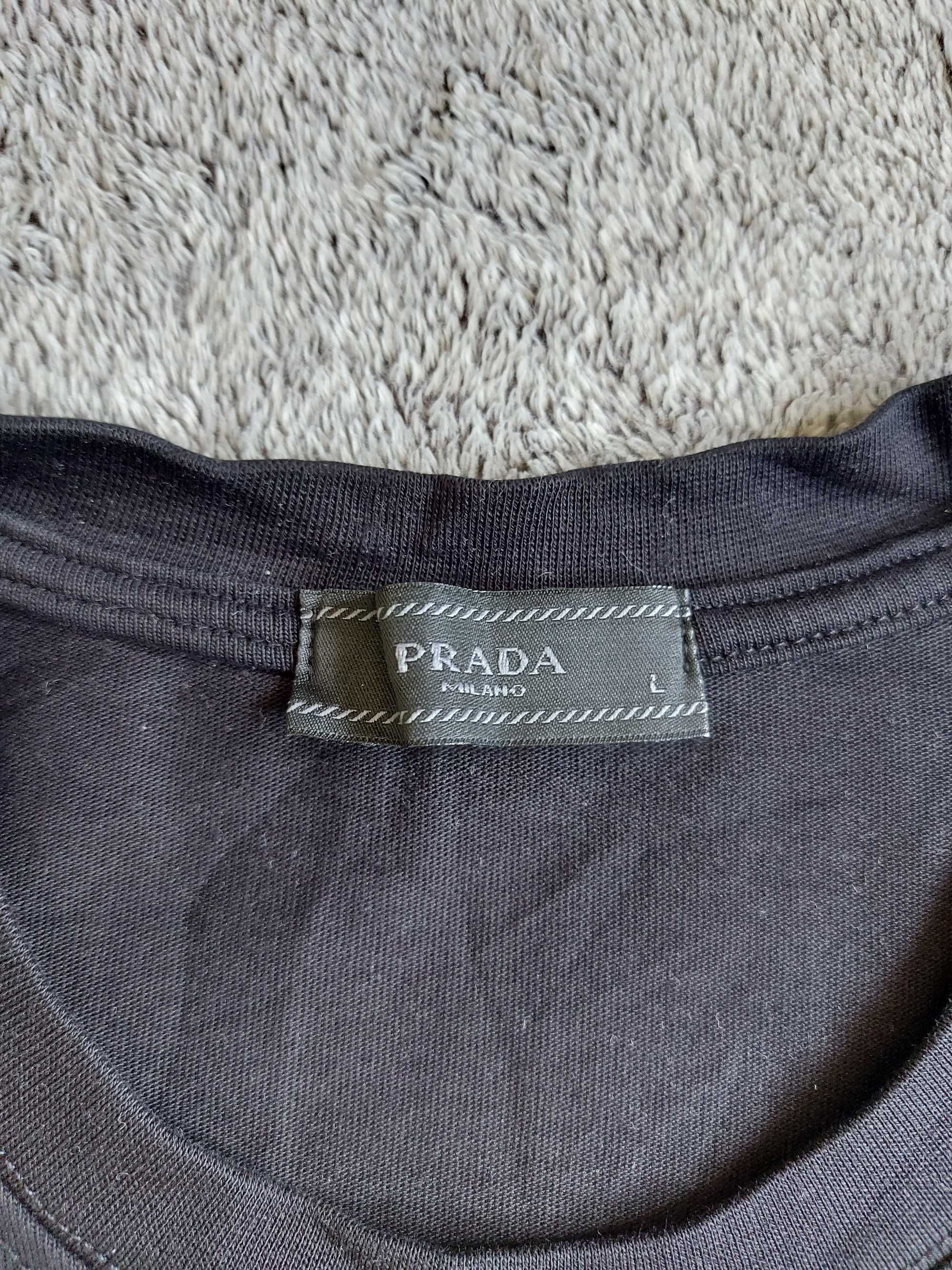 Мъжка тениска Prada - размер L