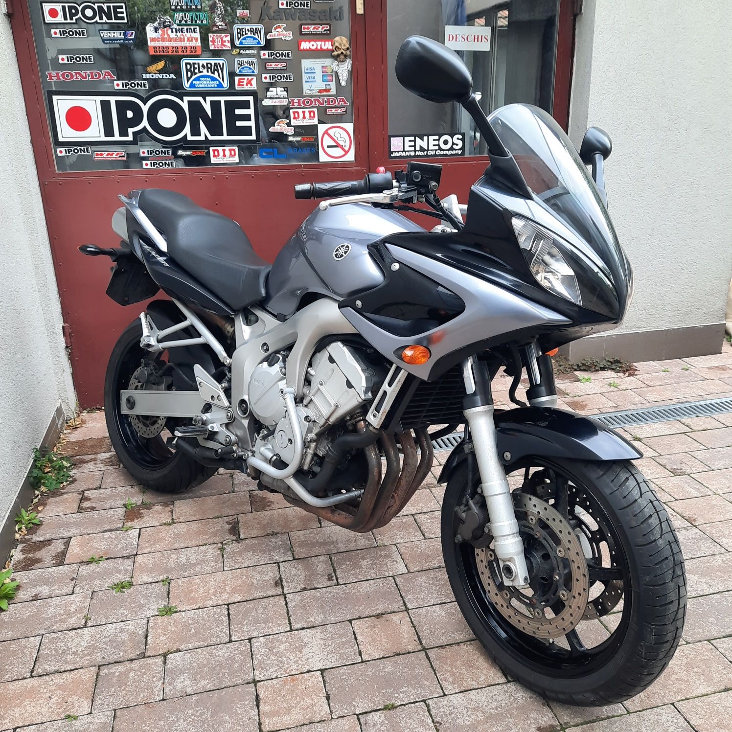 Yamaha FZ6S Fazer '05